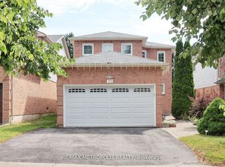 33 Lipton Cres #BASEMENT, Whitby, ON L1R1W7