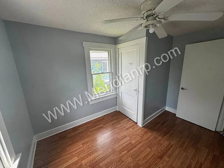 3015 Holton Ave — Photo 6