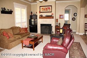 2nd image of 7718 Garden Way Dr