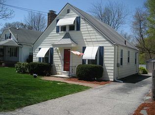 2043 Cranston St, Cranston, RI 02920