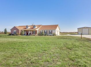 676 Bodovsky Rd, Tioga, TX 76271