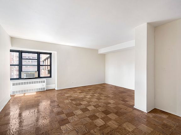 2nd image of 264 E Broadway APT C1702