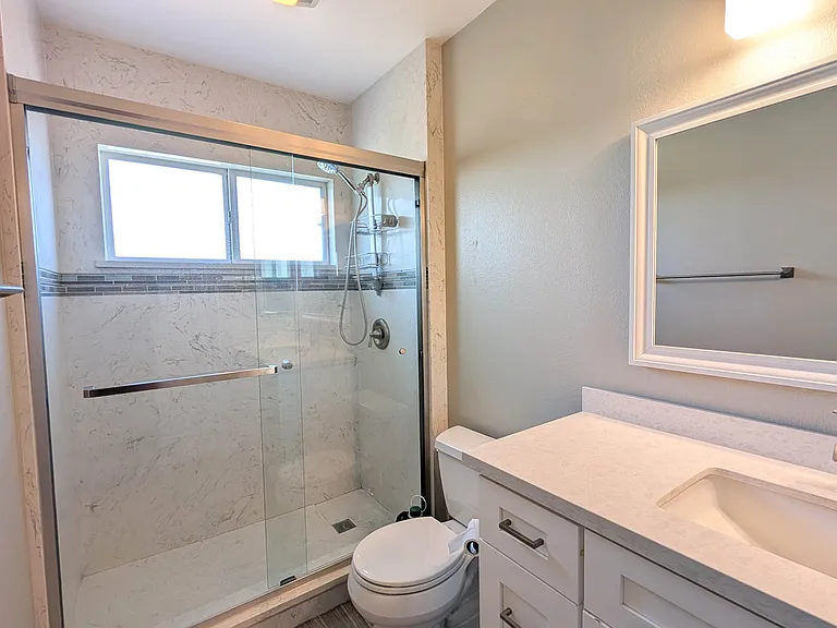 9004 Greenwood Ave — Photo 20