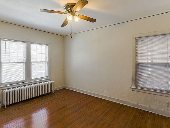 3rd image of 3508 Dupont Ave S #9