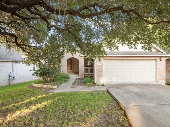 204 E Creekview Dr, Fredericksburg, TX 78624