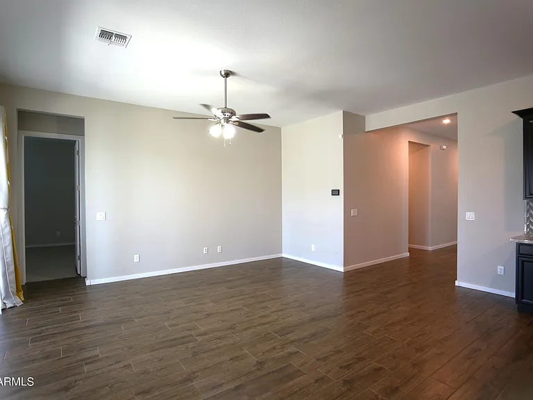 1201 E Cherrywood Pl — Photo 36