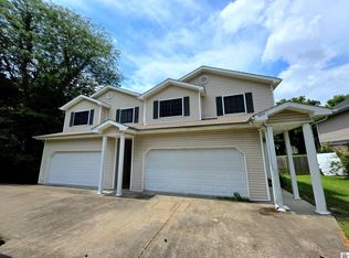 3875 Halehaven Dr, Paducah, KY 42001