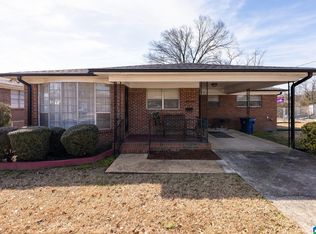442 Oakmont St, Bessemer, AL 35020