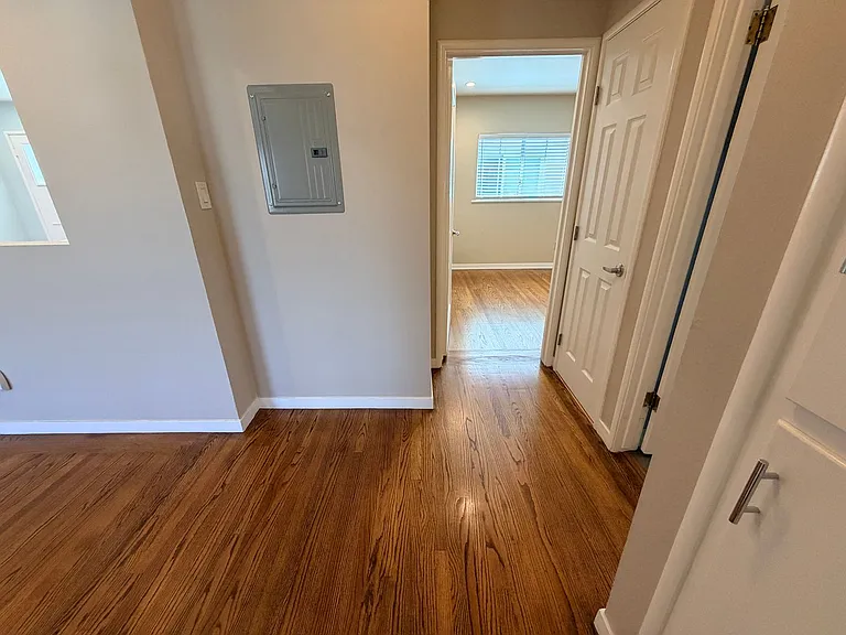 946 Hohener Ave — Photo 19