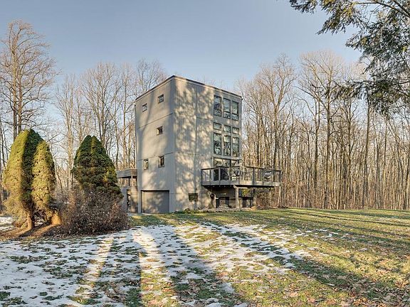 3rd image of 800 Garriston Rd