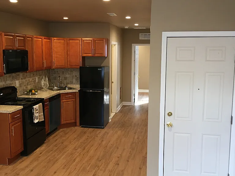 4310 Germantown Ave — Photo 6