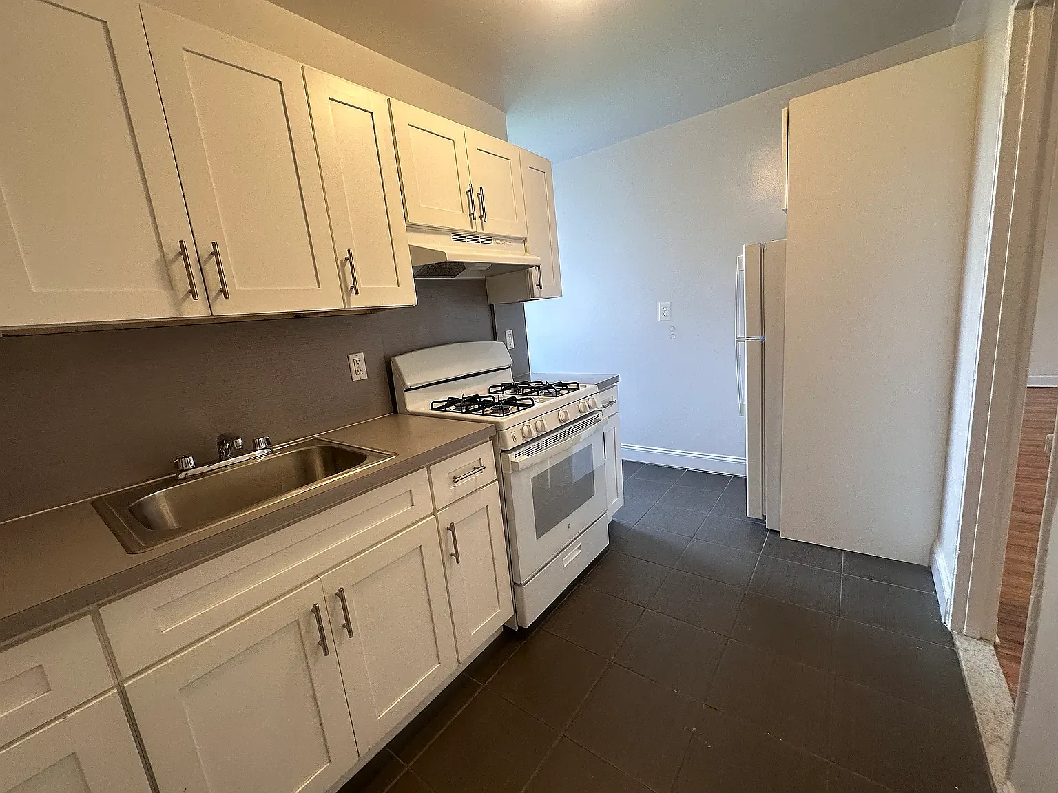 143-36 Barclay Avenue — Photo 3