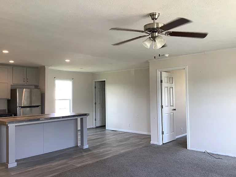 Carrington Pointe — Photo 17