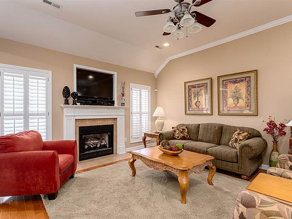 4th image of 118 Tine Ln