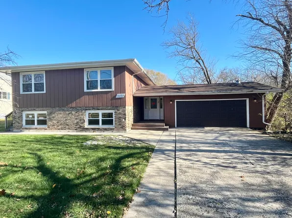 15139 Le Claire Ave, Oak Forest, IL 60452