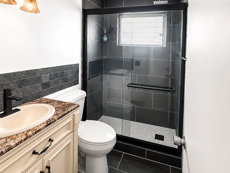 7401 Pines Blvd #109 — Photo 7