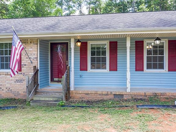 3rd image of 2916 Manor Ct