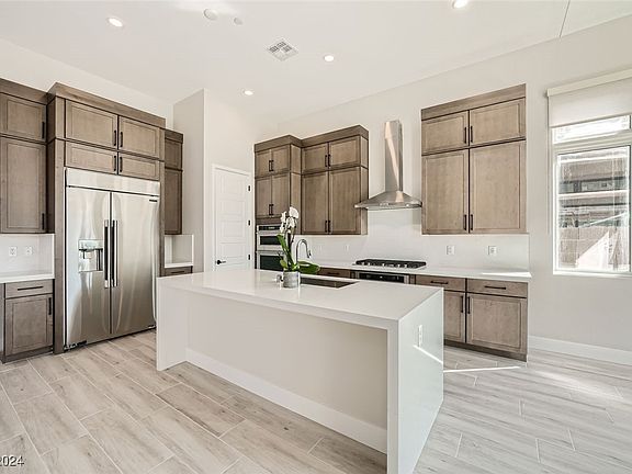 4th image of 11057 Concord Valley Dr