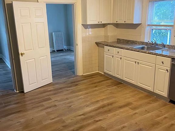 landlord_unit_photo_51824992_5.25