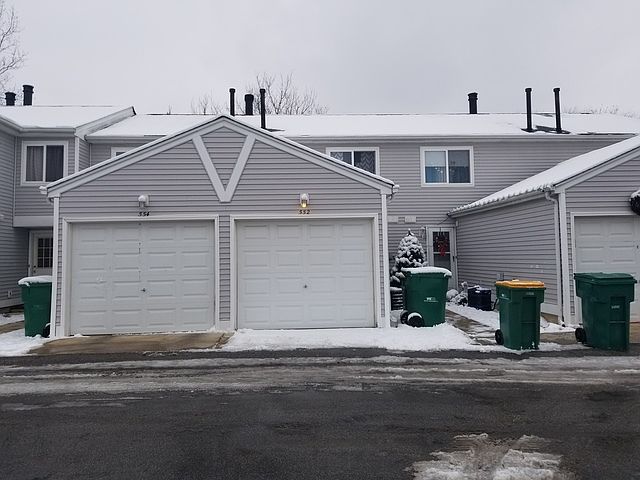 1st image of 552 Meadow Green Ln