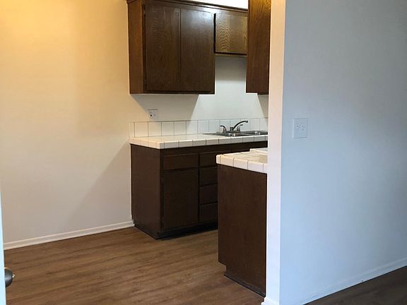 5th image of 205 Oceano Ave APT 1