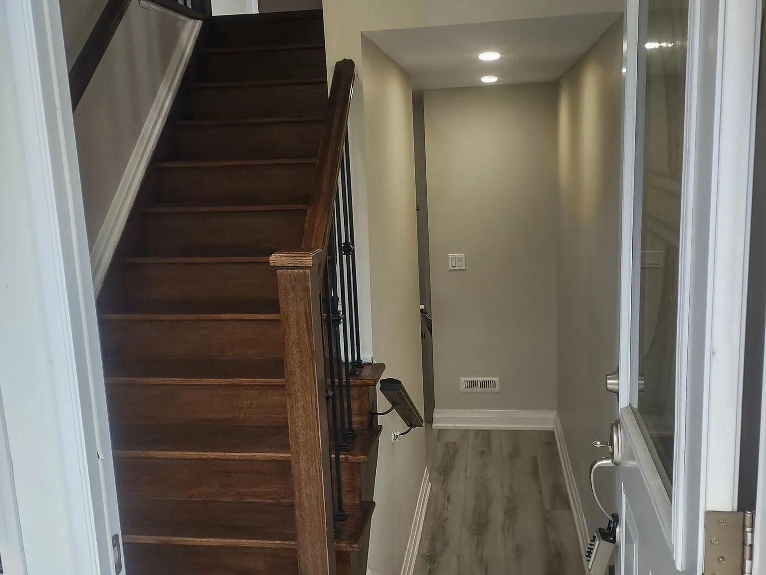 4 bed, $4,950 — Photo 2
