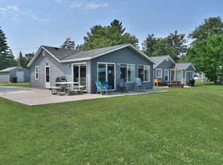6005 Sunset Dr, Saint Helen, MI 48656