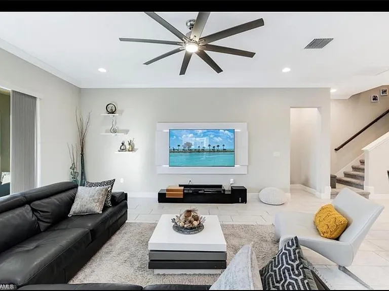 3320 Pilot Cir — Photo 14