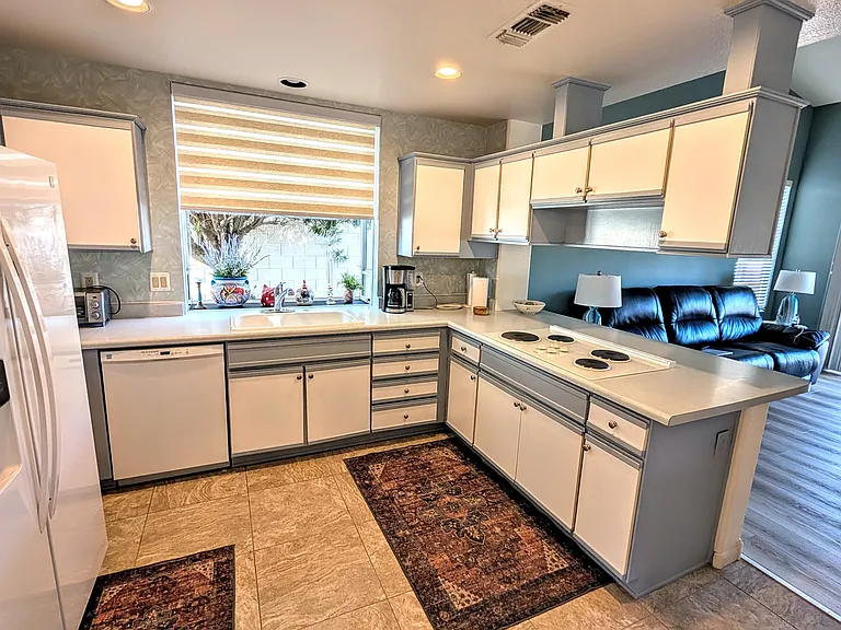 38325 S Mountain Site Dr — Photo 4