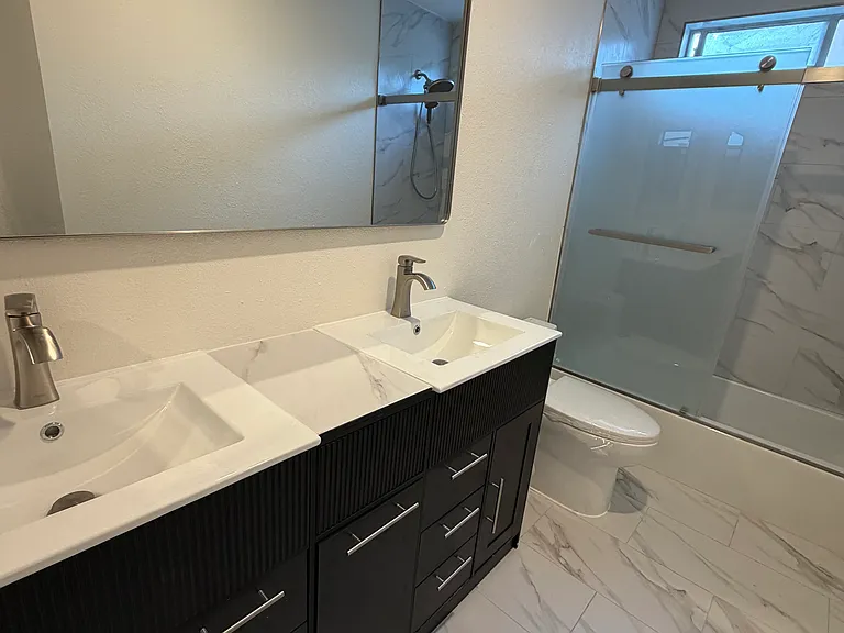 14911 Moorpark St #1 — Photo 25