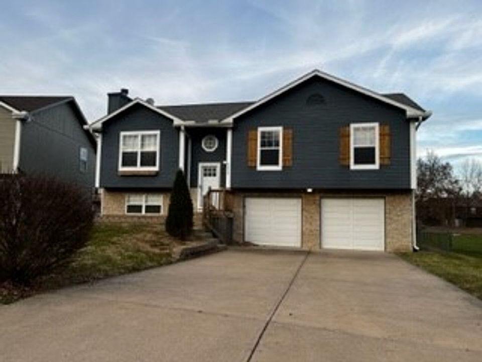 1st image of 8830 NE 73rd Ter #825007