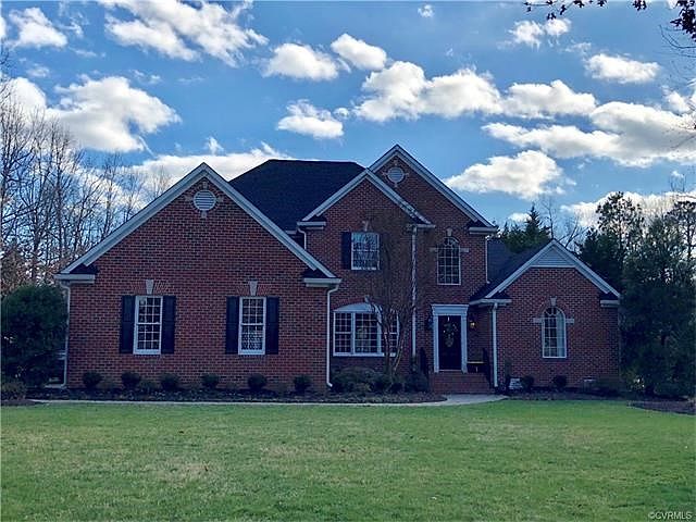 Four-Sided Brick Transitional
