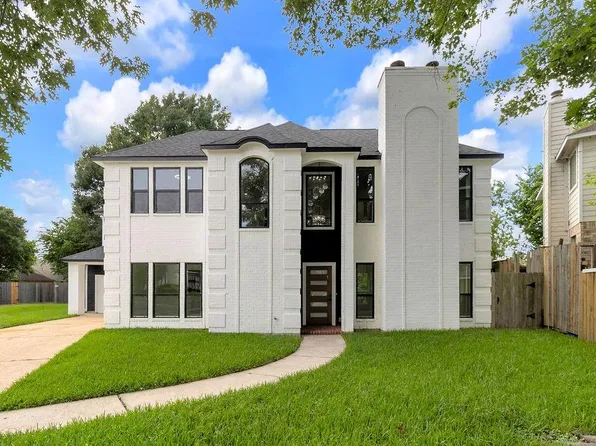 6239 Oak Pass Dr, Houston, TX 77091