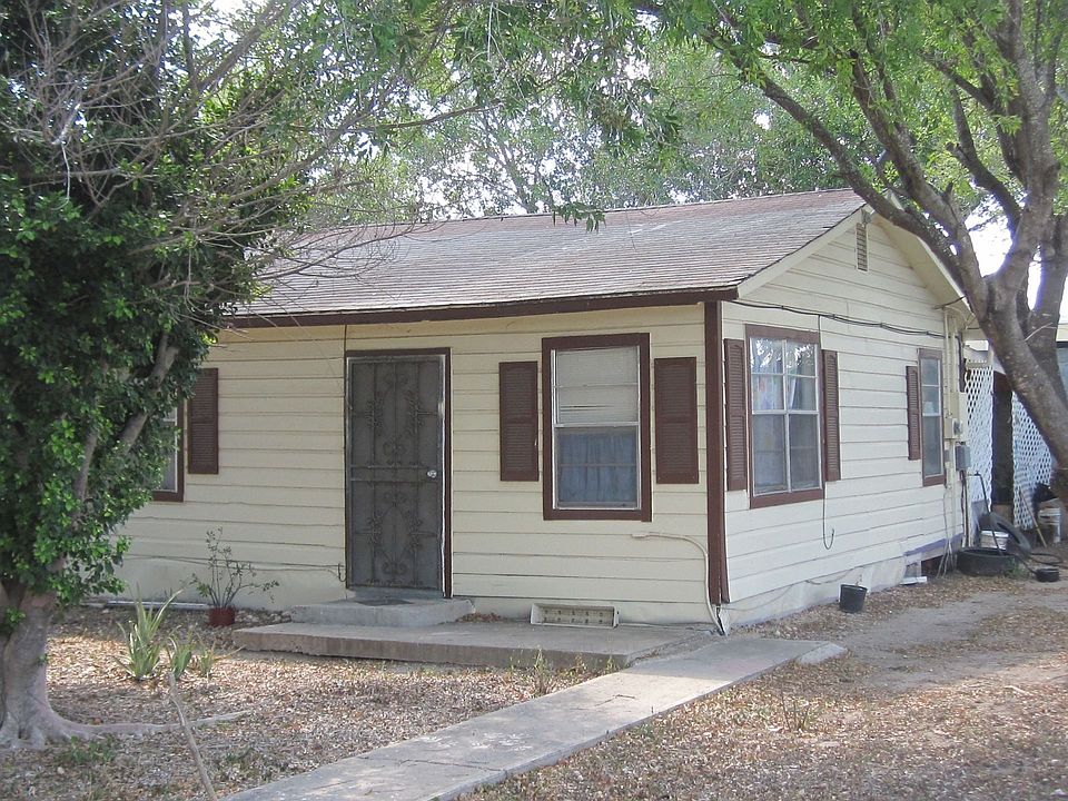 1st image of 200 E Leticia St