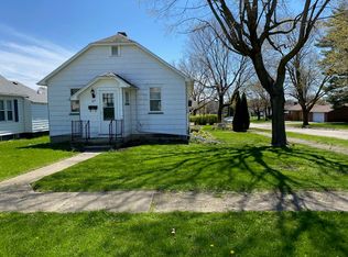 129 W 5th St, Spring Valley, IL 61362