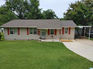 1308 Fairmont Rd, Sylacauga, AL 35150