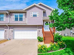 157 Watercress Rd, North Liberty, IA 52317