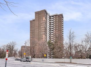1900 Sheppard Ave E #1909, Toronto, ON M2J4T4