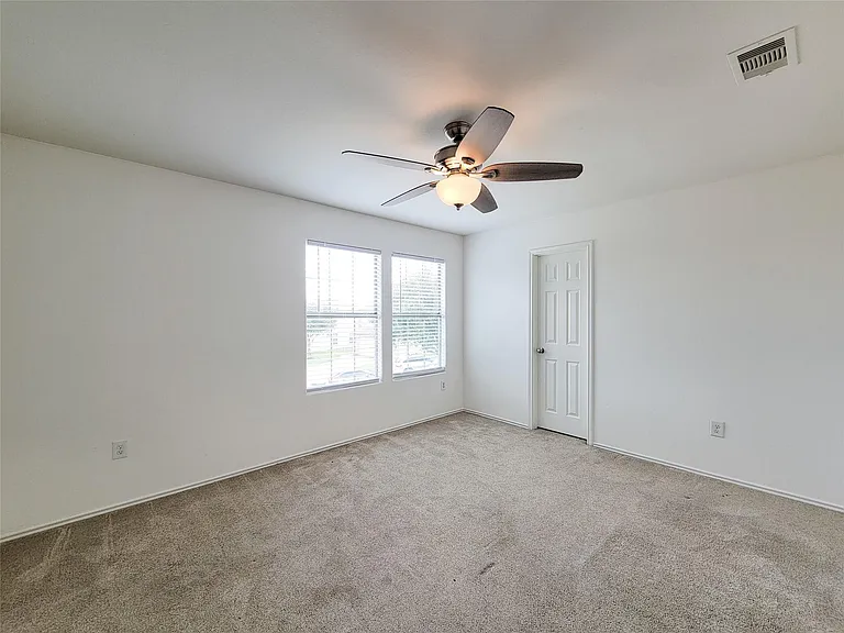 21382 Beacon Springs Ln — Photo 28