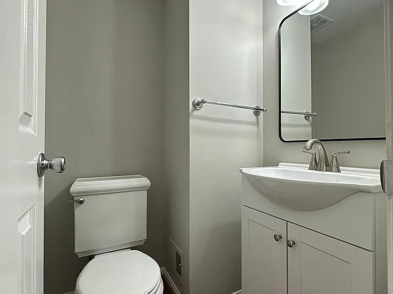 10152 Village Knolls Ct — Photo 14