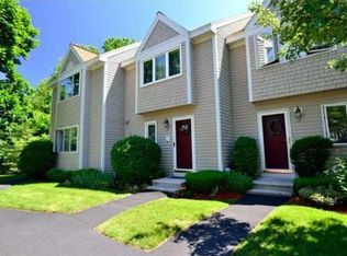 12 Hunters Run Pl, Haverhill, MA 01832