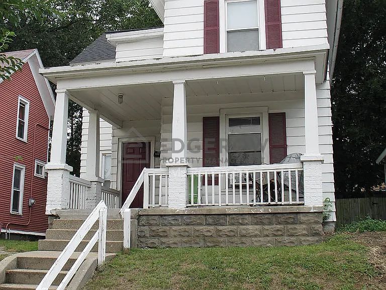 1st image of 635 Lafayette Ave NE #1
