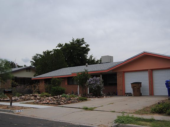 3rd image of 1640 Valencia Dr