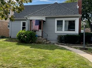 8122 N Overhill Ave, Niles, IL 60714