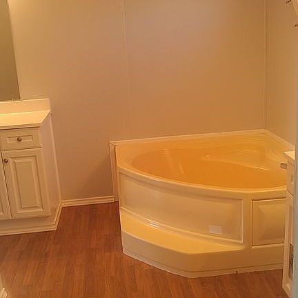 5th image of 3300 Raindrop Dr