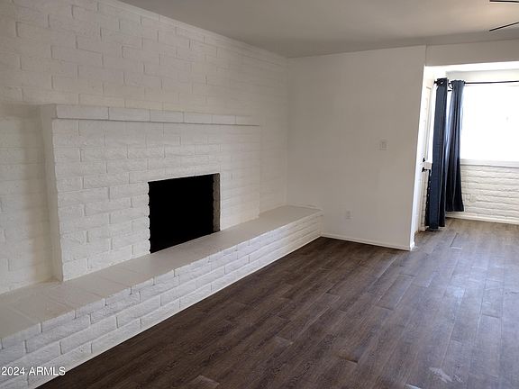 4th image of 1437 E WESLEYAN Drive