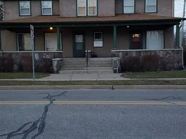 35 Calhoun St #D, Battle Creek, MI 49017