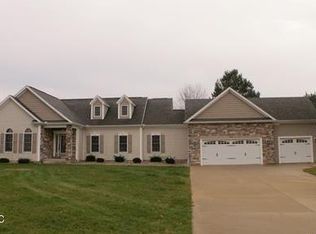 7455 Wild Prairie Ct, Kalamazoo, MI 49009