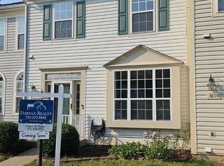 6852 Drifton Ct, Centreville, VA 20121