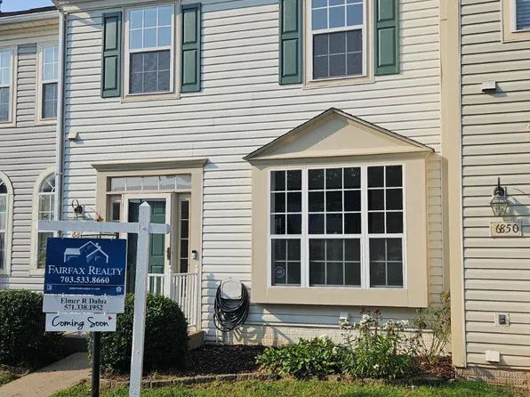 6852 Drifton Ct, Centreville, VA 20121